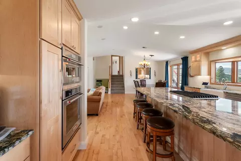 Kitchen - 2 Grassy Mountain Rd, Clancy, MT 59634 photo 7 of 8