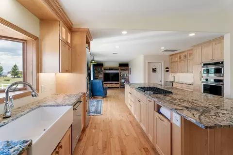 Kitchen - 2 Grassy Mountain Rd, Clancy, MT 59634 photo 2 of 8
