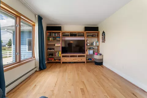 Living - 2 Grassy Mountain Rd, Clancy, MT 59634 photo 2 of 3
