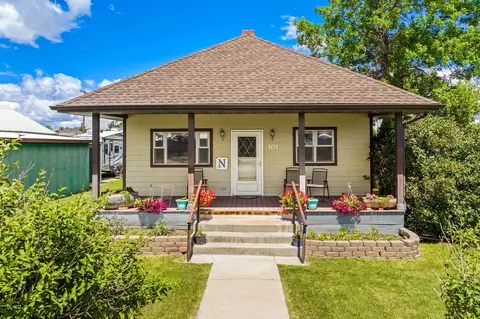 101 4th Ave S, Stanford, MT 59479