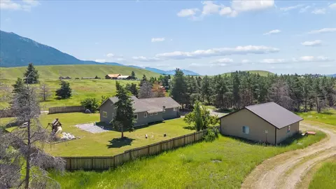 74 Berger Ln, Eureka, MT 59917