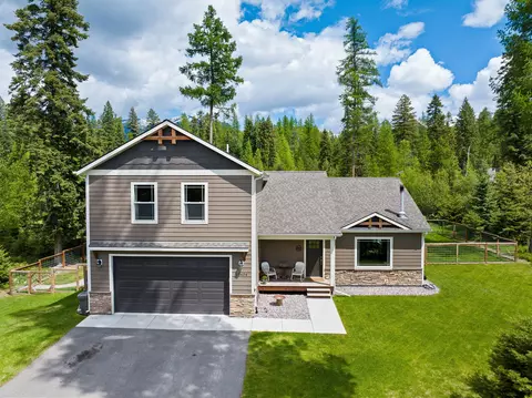Exterior - 13404 Crescent Moon Dr, Bigfork, MT 59911 photo 5 of 17