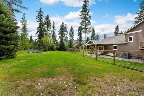 Exterior - 13404 Crescent Moon Dr, Bigfork, MT 59911 photo 13 of 17