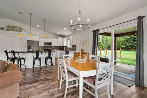 Dining - 13404 Crescent Moon Dr, Bigfork, MT 59911 photo 2 of 3