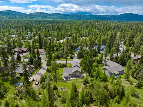 View/Area - 13404 Crescent Moon Dr, Bigfork, MT 59911 photo 2 of 14