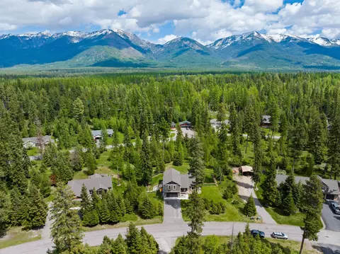 View/Area - 13404 Crescent Moon Dr, Bigfork, MT 59911 photo 3 of 14