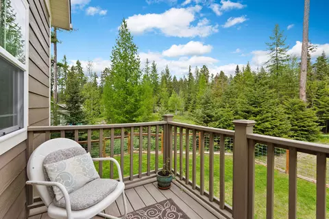 Exterior - 13404 Crescent Moon Dr, Bigfork, MT 59911 photo 4 of 17