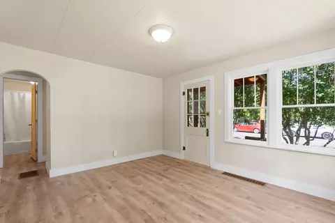 Living - 746 7th Ave E, Kalispell, MT 59901 photo 2 of 2