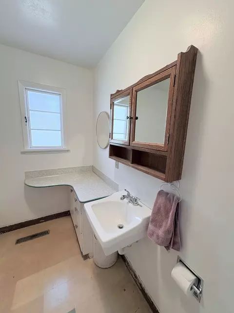 Bath - 311 2nd St E, Joplin, MT 59531 photo 1 of 3