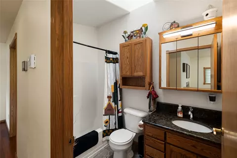 Bath - 259 Highwood Dr, Libby, MT 59923 photo 1 of 4