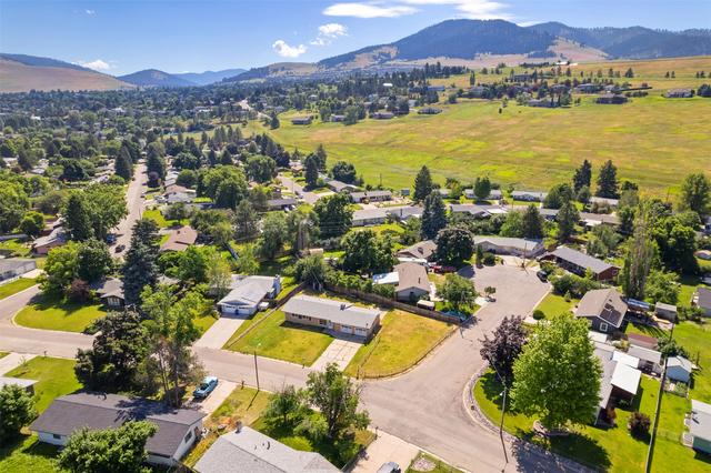 115 Tahoe Dr, Missoula, MT 59803