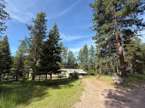 521 Seeley Ln, Seeley Lake, MT 59868
