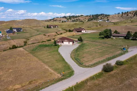 3877 High Trail Rd, Billings, MT 59101