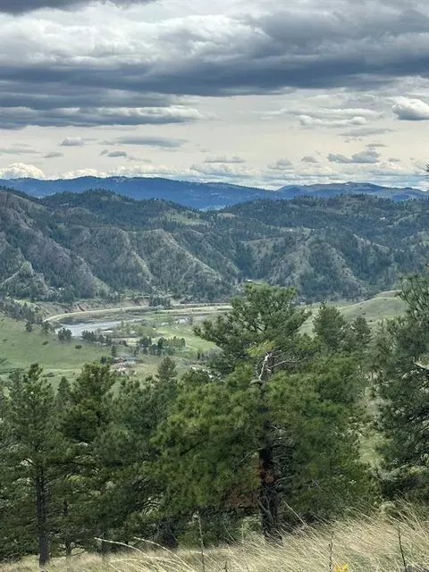 View/Area - 153 Cooper Dr, Cascade, MT 59421 photo 4 of 5