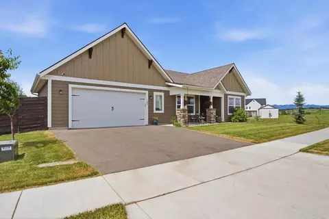 Exterior - 183 Silver Tip Trl, Kalispell, MT 59901 photo 3 of 13