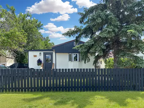 117 3rd Ave NW, Cut Bank, MT 59427