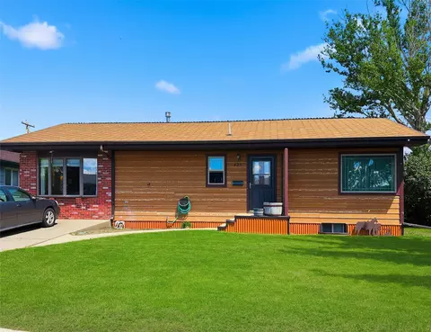 425 8th Ave S, Cut Bank, MT 59427