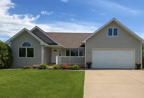 1308 Alpine Dr, Great Falls, MT 59404