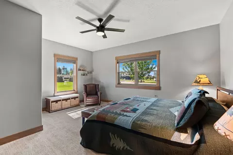 Bedroom - 21 Towering Pine Ct, Kalispell, MT 59901 photo 3 of 6