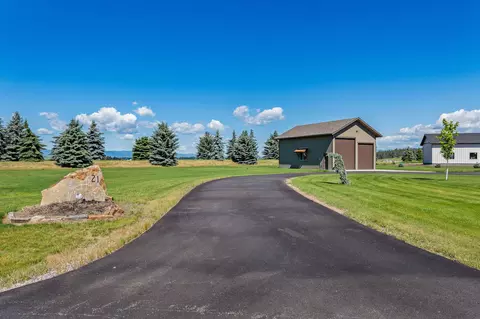 Exterior - 21 Towering Pine Ct, Kalispell, MT 59901 photo 8 of 26