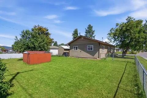 194 Rosewood Dr, Kalispell, MT 59901