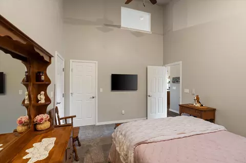 Bedroom - 42439 Canal Rd, Ronan, MT 59864 photo 2 of 8