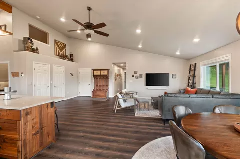 Entry Way - 42439 Canal Rd, Ronan, MT 59864 photo 2 of 6
