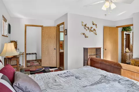 Bedroom - 395 Edgewater Dr, Libby, MT 59923 photo 2 of 6