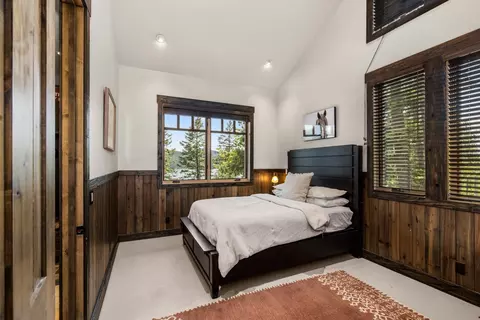 Bedroom - 3621 E Lakeshore Dr, Whitefish, MT 59937 photo 1 of 4