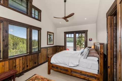 Bedroom - 3621 E Lakeshore Dr, Whitefish, MT 59937 photo 3 of 4