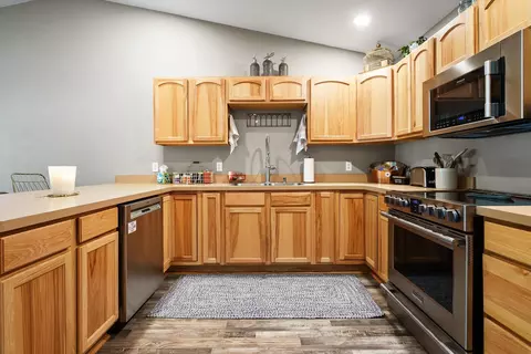 Kitchen - 126 Empire Loop, Kalispell, MT 59901 photo 2 of 2