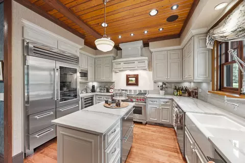 Kitchen - 13531 Copper Ln, Bigfork, MT 59911 photo 1 of 9