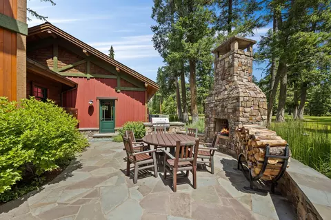 Exterior - 13531 Copper Ln, Bigfork, MT 59911 photo 10 of 30