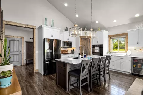 Kitchen - 128 Rosewater Loop, Kalispell, MT 59901 photo 2 of 4