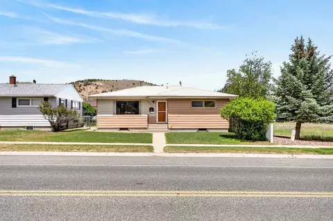 1016 W 3rd St, Anaconda, MT 59711