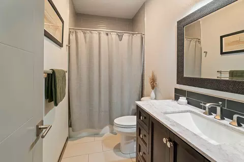 Bath - 20 Juniper Ln, Clancy, MT 59634 photo 1 of 6