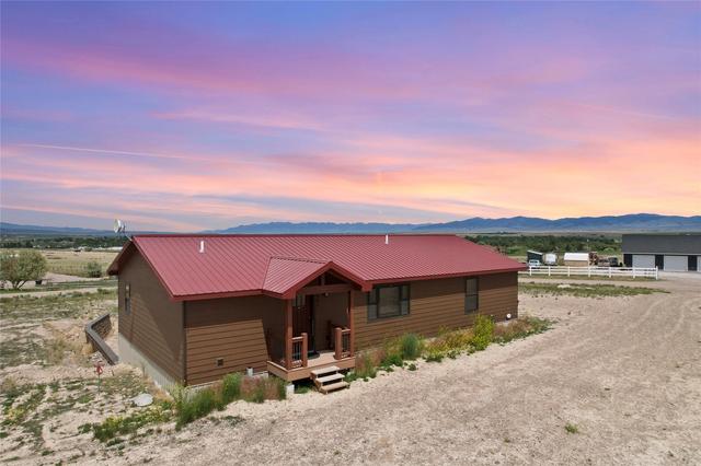 207 Expedition Dr, Dillon, MT 59725