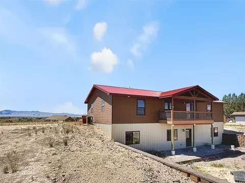 Exterior - 207 Expedition Dr, Dillon, MT 59725 photo 3 of 13