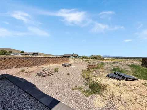 Exterior - 207 Expedition Dr, Dillon, MT 59725 photo 8 of 13