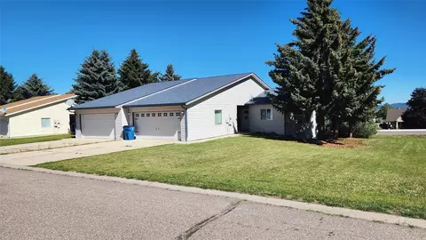 4 A Ave #A, Polson, MT 59860