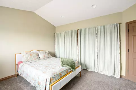 Bedroom - 55 Meadows Loop, Great Falls, MT 59404 photo 3 of 9