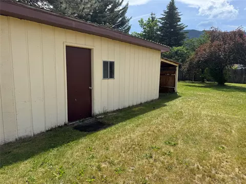 Exterior - 11143 Silver St, Clinton, MT 59825 photo 4 of 6