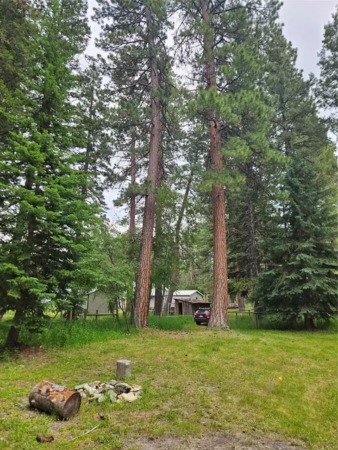 Exterior - 622 D St, Lincoln, MT 59639 photo 4 of 9