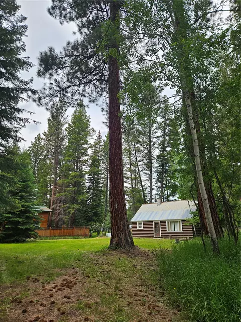 Exterior - 622 D St, Lincoln, MT 59639 photo 8 of 9
