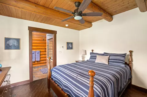 Bedroom - 2173 Old Us Hwy 91, Cascade, MT 59421 photo 1 of 6