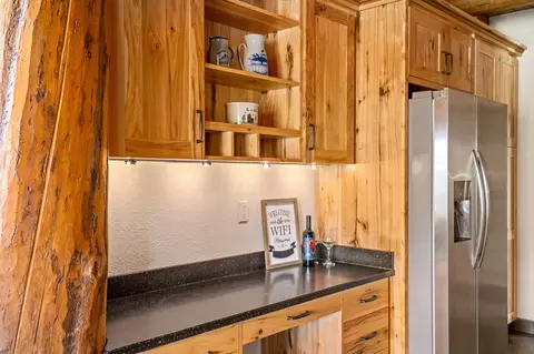 Kitchen - 2173 Old Us Hwy 91, Cascade, MT 59421 photo 3 of 8