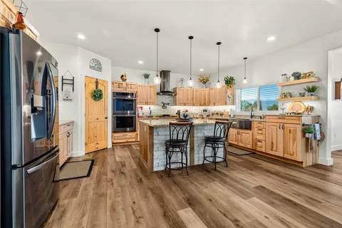 Kitchen - 400 Cochell Way, Corvallis, MT 59828 photo 3 of 8