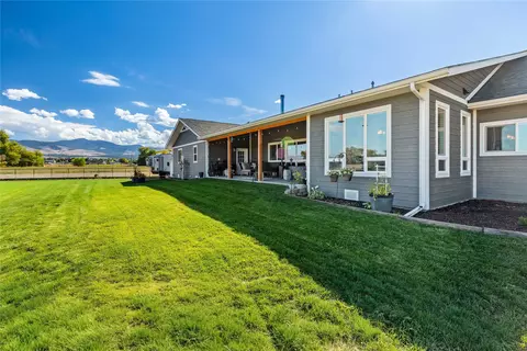 Exterior - 400 Cochell Way, Corvallis, MT 59828 photo 7 of 17