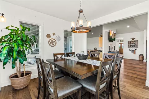 Dining - 400 Cochell Way, Corvallis, MT 59828 photo 1 of 2