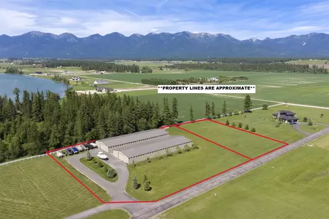 Nhn Riverside Lane, Bigfork, MT 59911